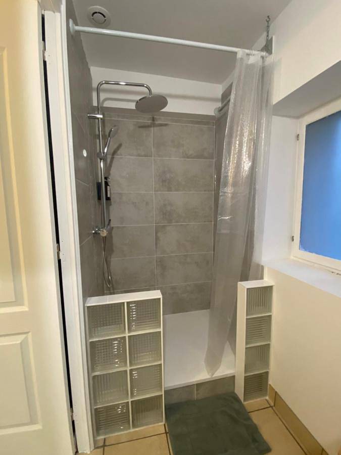 Appartement entier, One-Bedroom Apartment in Saint-Laurent-Nouan, Sologne