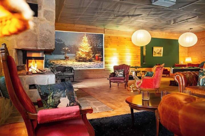 Ferienhaus für 20 Personen, mit Garten und Balkon sowie Pool und Whirlpool in Bendorf - 4