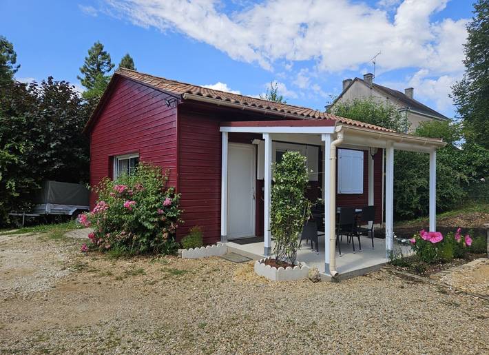 Gîte pour 2 personnes, avec terrasse, animaux acceptés à Vergt