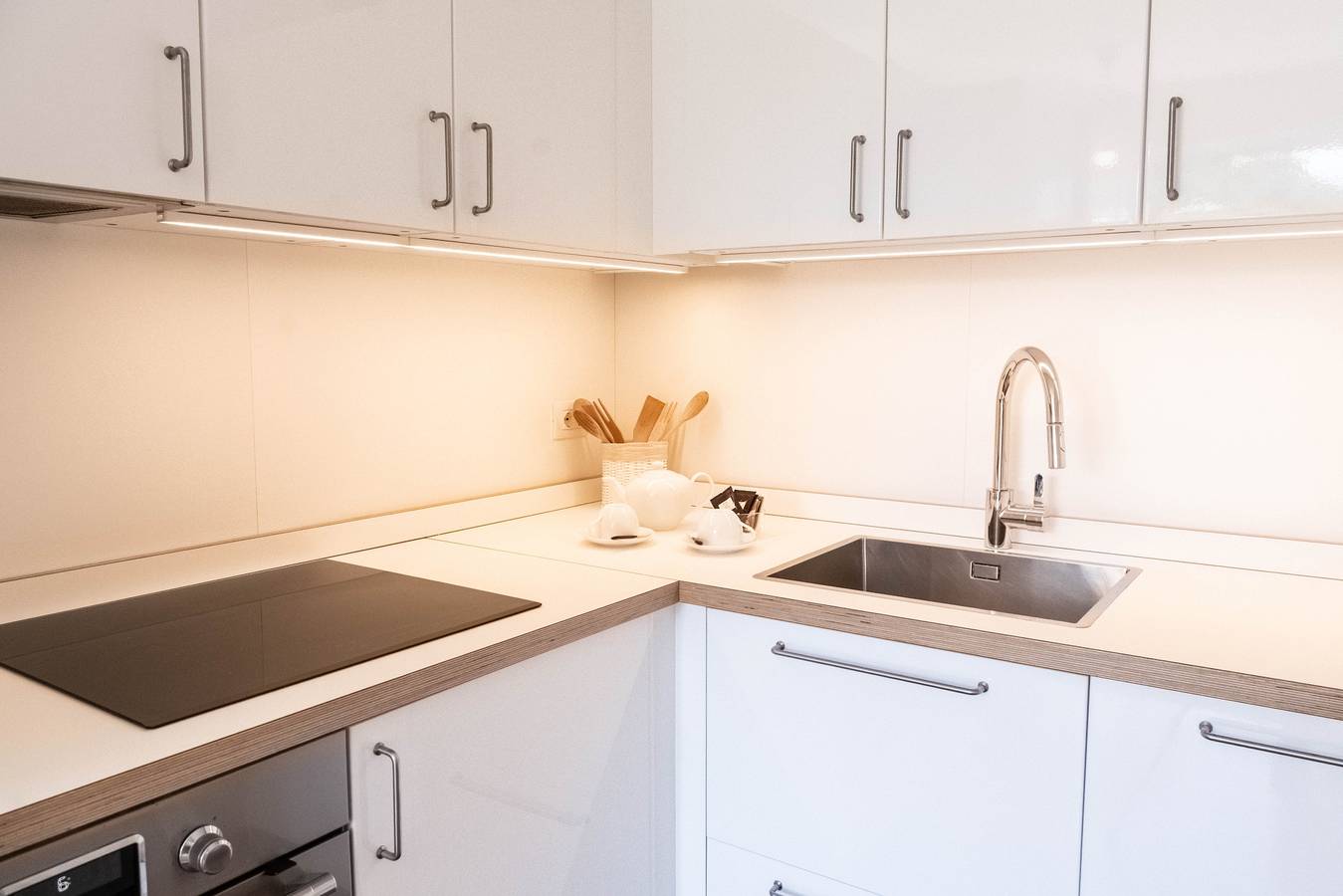 Entire apartment, Camogli Sea and Valley View by Wonderful Italy in Camogli, Riviera di Levante