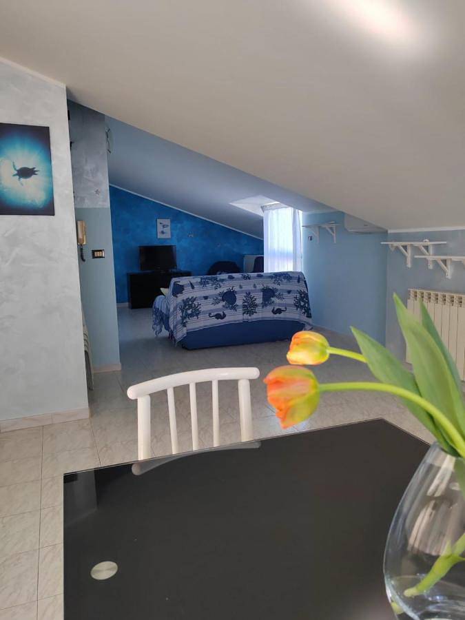 Appartamento intero, Three-Bedroom Apartment in Fossacesia Marina, Fossacesia