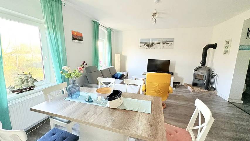 Ferienhaus für 8 Personen, mit Garten in Sassnitz - 2