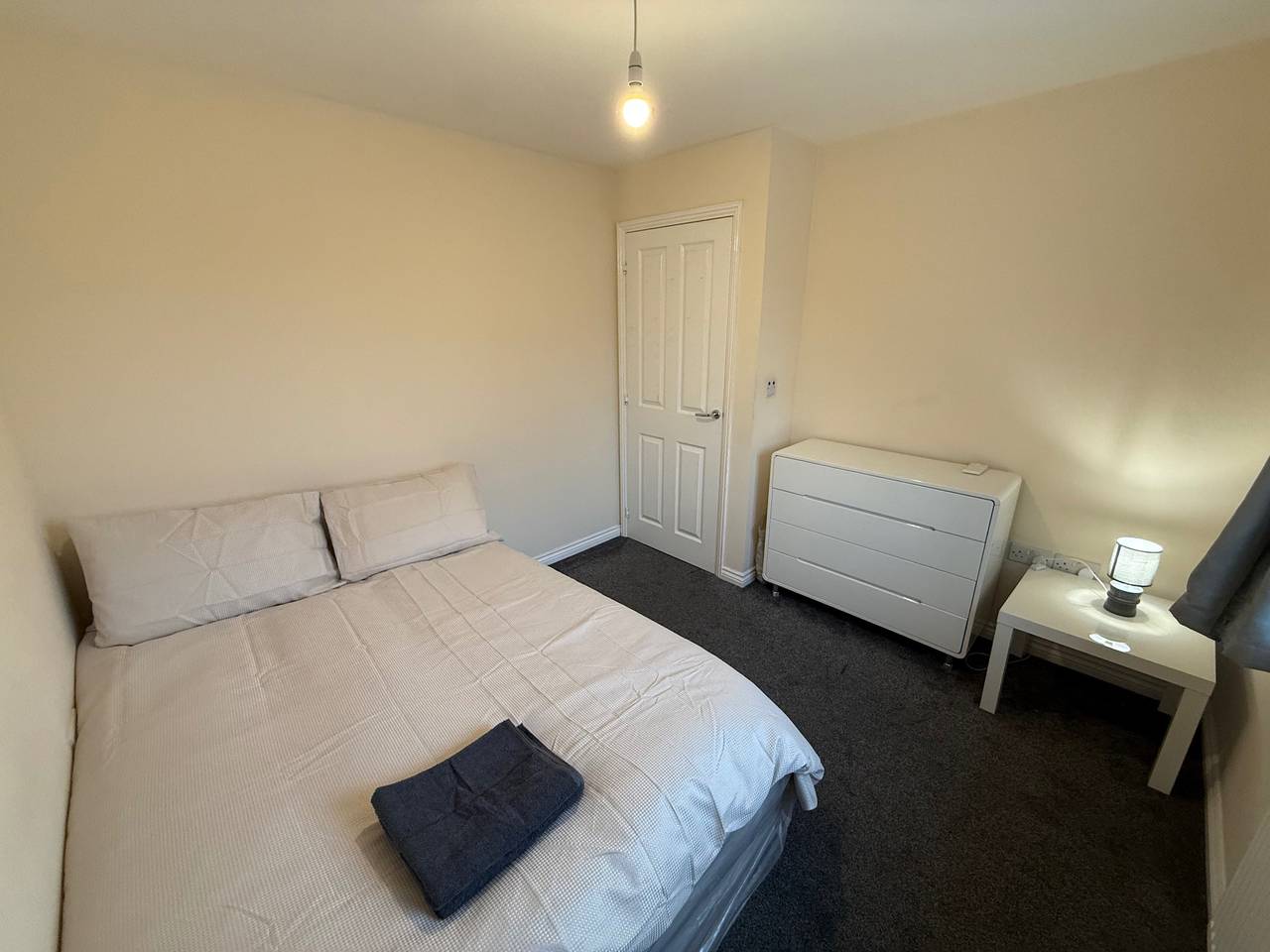 Charming Aylesbury Retreat with 4 Bedrooms in Buckinghamshire