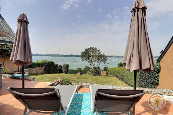 Gîte pour 4 personnes, avec jardin