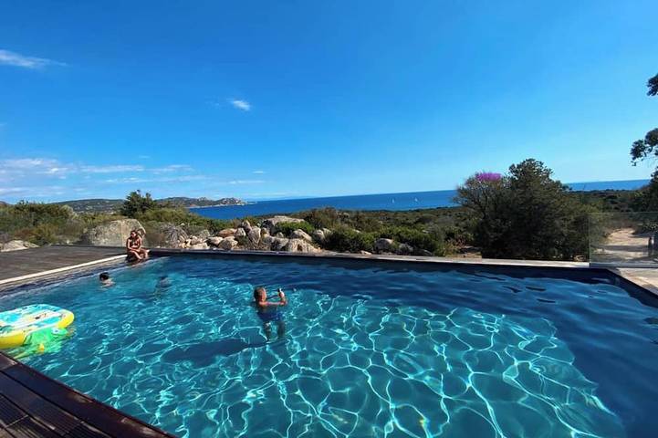 Villa pour 8 personnes, avec balcon et jardin, animaux acceptés