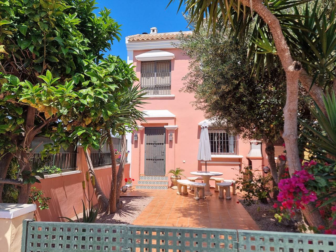Three double bedroom townhouse in lovely village in Roda Golf, San Javier