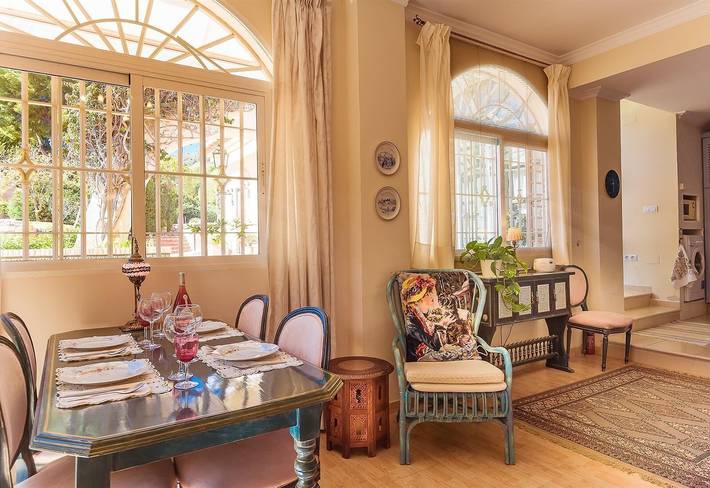Entire apartment, Apartment "Capricho Montepino 1 Las Palomas" with Pool, Wi-Fi, A/C, Terraces & Garden in La Herradura, Almuñecar