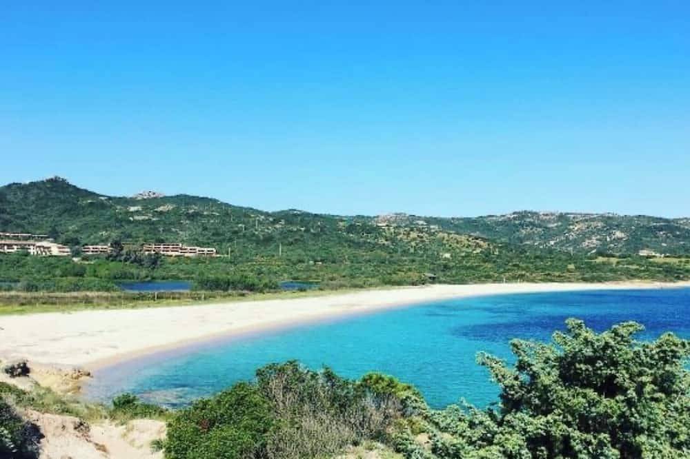 Ganze Wohnung, Casa Marisol mit herrlichem Meerblick und Entspannung in La Conia, Arzachena