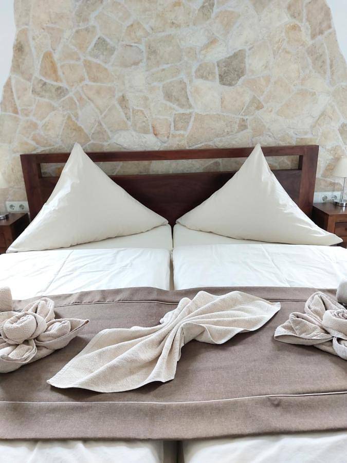 BnB für 3 Personen, mit Terrasse und Ausblick in Eisenach