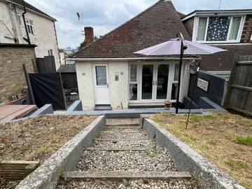 Holiday Rental for 4 People in Southampton, South East England, Photo 1