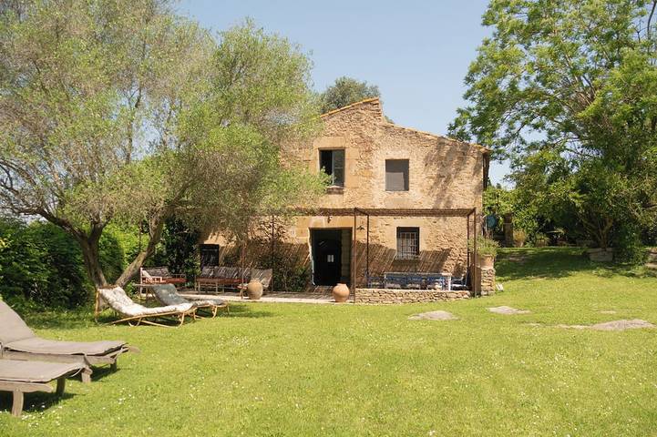 Casa de vacaciones para 8 personas, con jardín, Se admiten mascotas en Ullastret