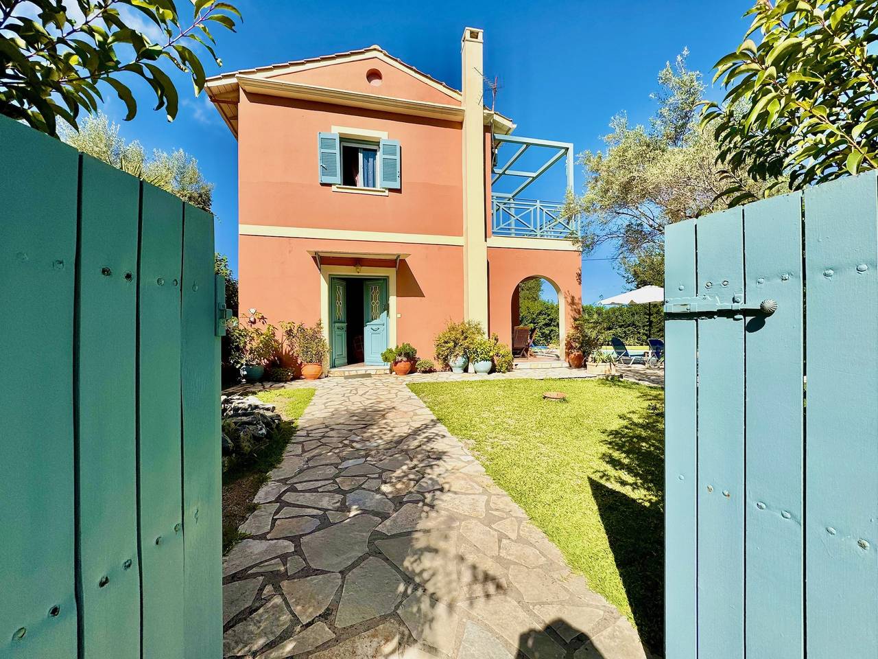 Beach Villa Simeoni with private pool in Lefkada Stadt, Griechenland