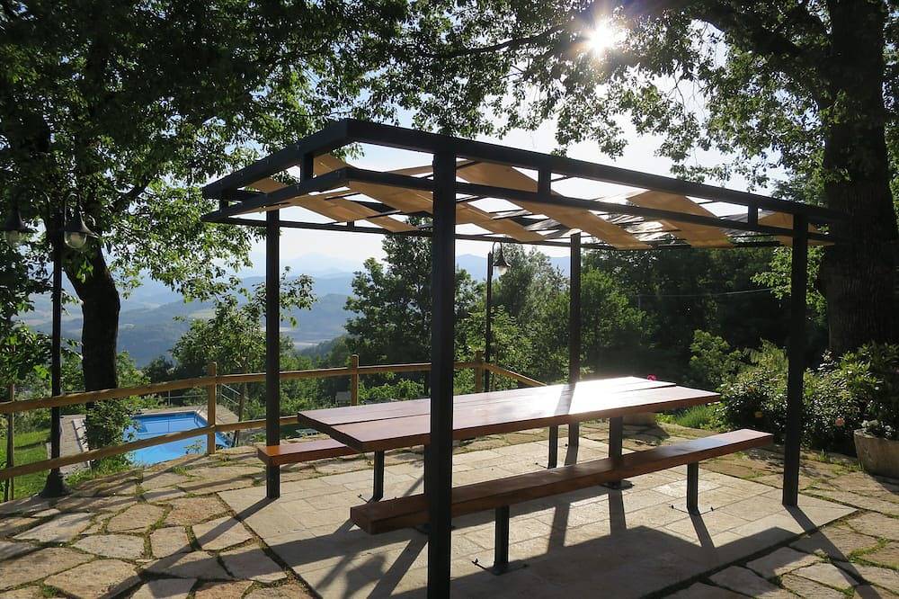Villa privata piscina panoramica in Carpineti, Provincia di Reggio Emilia