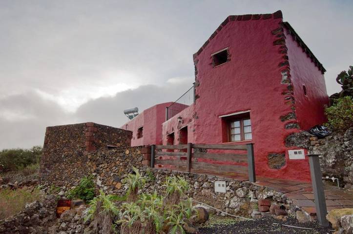 Casa rural para 3 personas, con Balcón además de Terraza y Vistas en Isora