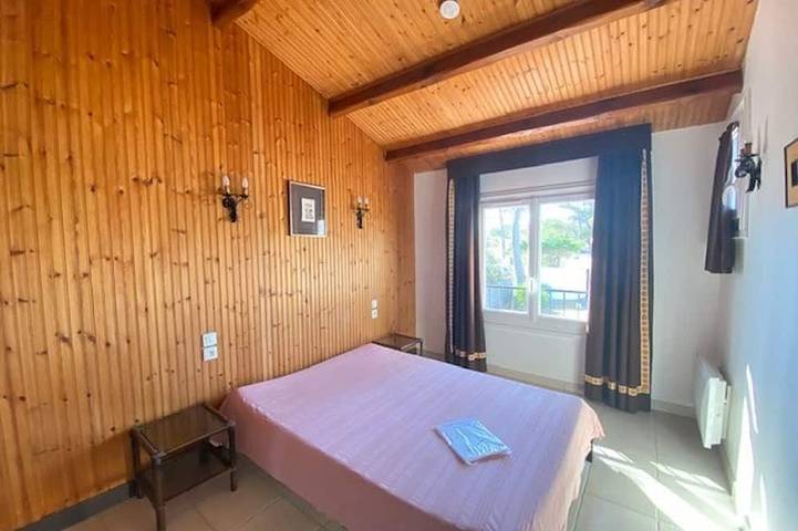 Location de vacances pour 6 personnes, avec jardin dans Plage du Marais-Girard - 4