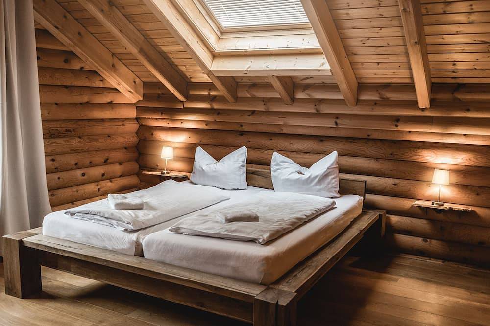 Gemütliche Rundstammvilla mit Swimspa, Whirlpool und Sauna in Wiesen, Hellenthal