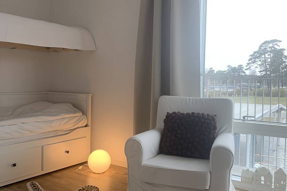 Ganze Wohnung, Lägenhet på Stranden i Åhus med Havsutsikt och Närhet Till Spa & Utomhuspool in Ahus, Schwedische Ostsee