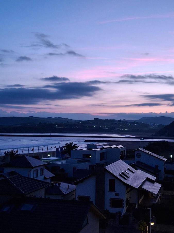Gîte pour 6 personnes, avec vue sur le lac ainsi que balcon et vue à Suances - 3