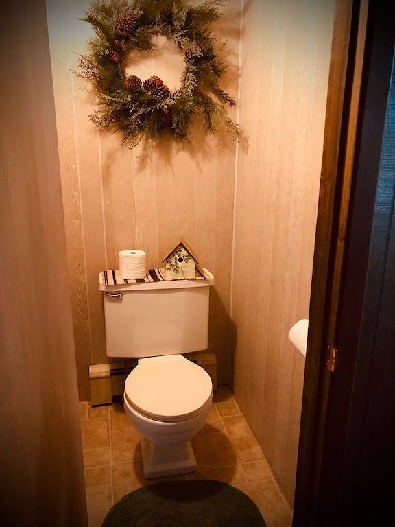 Near Yellowstone, this Cabin will throw you back in time! in Cody (WY), Absaroka Range