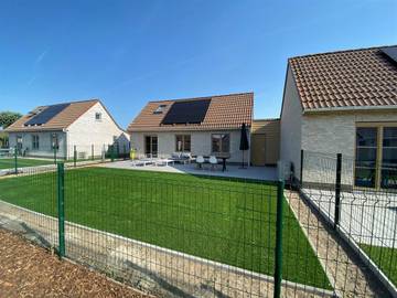 Gîte pour 6 personnes, avec jardin et terrasse, adapté aux familles dans Oostduinkerke