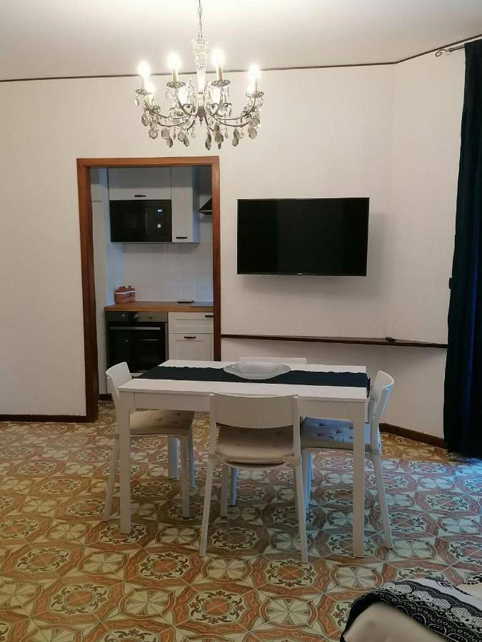 Gîte pour 5 personnes, avec vue et terrasse, animaux acceptés à Monfalcone - 2