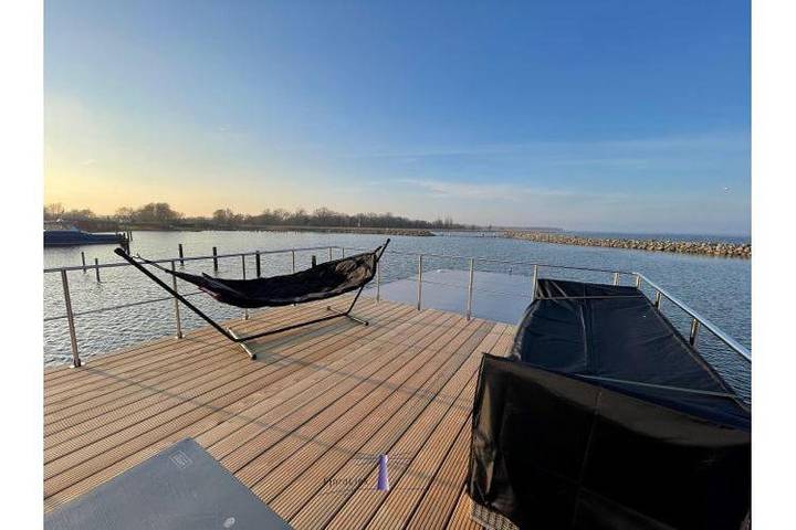 Boot für 4 Personen, mit Terrasse und Sauna sowie Ausblick in Barth - 3