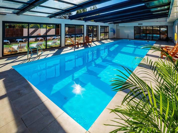 Hôtel pour 4 personnes, avec piscine ainsi que sauna et jardin à Mignaloux-Beauvoir - 4