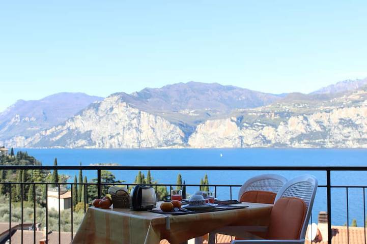 Ferienwohnung für 2 Personen, mit Garten und Terrasse sowie Pool - 1