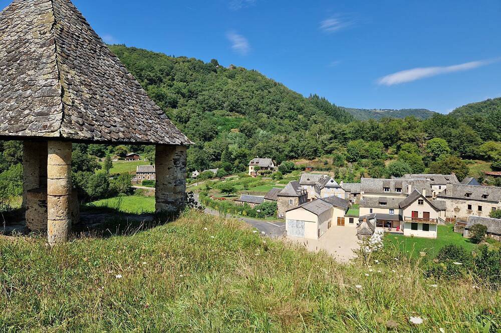 Maison Vidal, au pied de l'Aubrac in Coubisou, Parc naturel régional de l'Aubrac