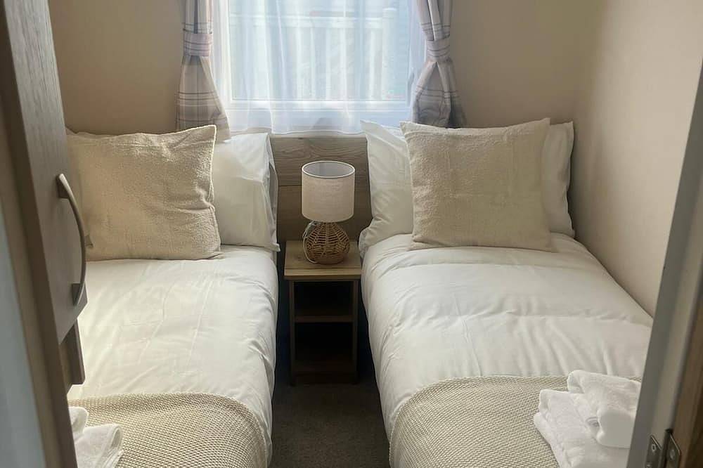 Modern static caravan available at popular Seton Sands Holiday Village. in Edinburgh and Lothian