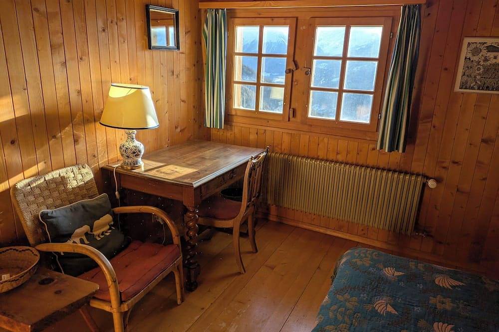 Charmantes, authentisches und warmes Chalet mit 4 Schlafzimmern – Ideal für 6 Personen.Dieses Chalet in Chandolin, Anniviers