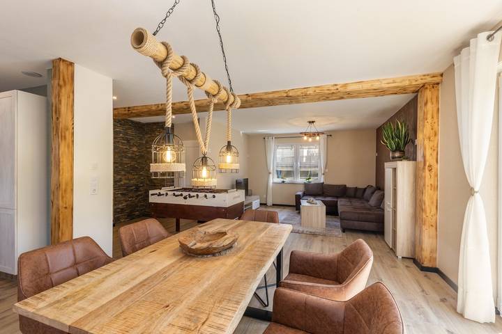 Ferienhaus für 7 Personen, mit Garten