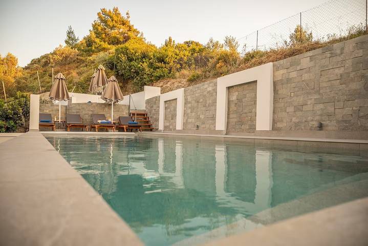 Ferienhaus für 8 Personen, mit Balkon und Garten auf Rhodos