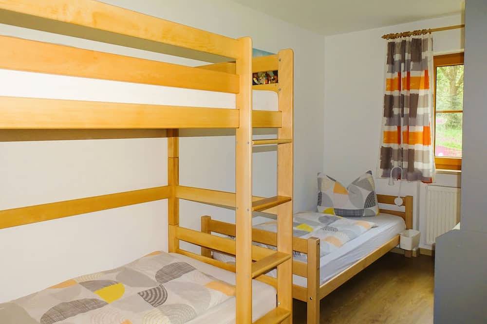 Ganze Wohnung, Aktivcard-Fewo (85 qm) auf dem Lindenhof mit Sonnenterrasse/Schlittenhang in Sankt Englmar, Ostbayern