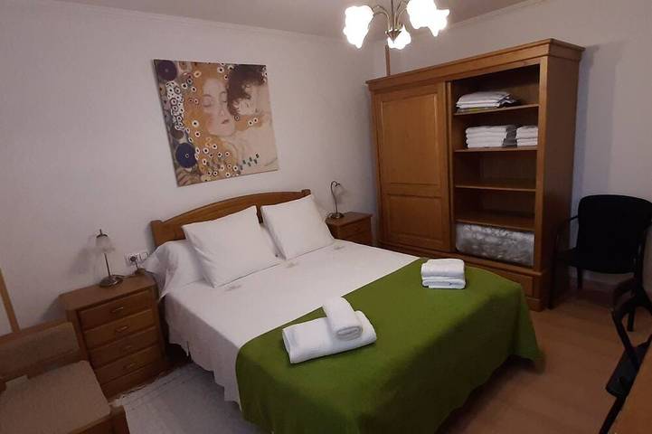 Gîte pour 6 personnes, avec jardin à Brión - 3