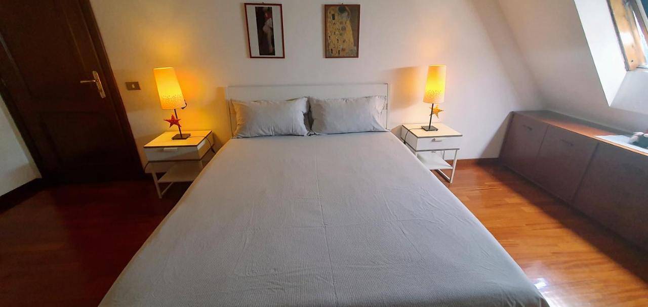 Appartamento intero, Superior Double Room in Casal Morena, Roma