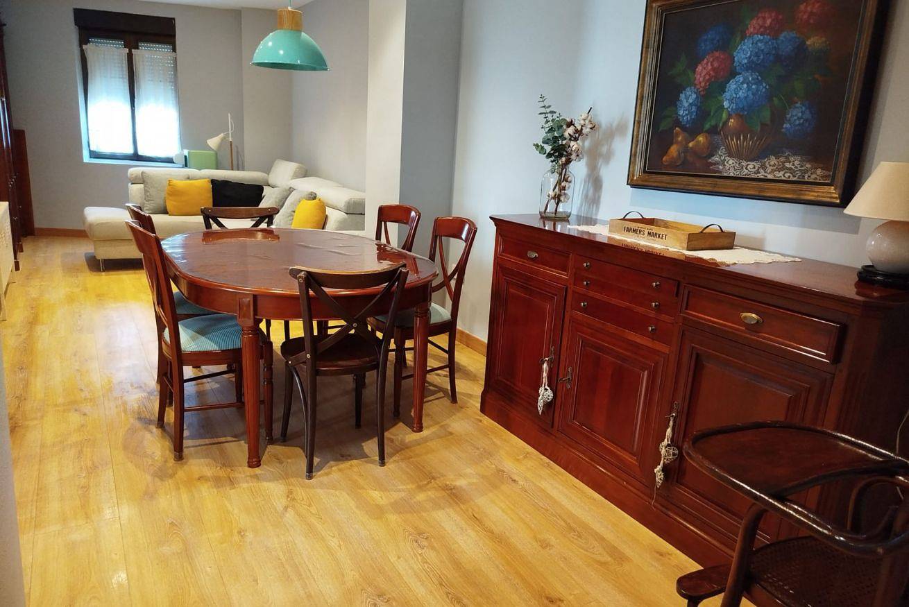 Appartement entier, R2R - Apartamento cerca del mar - 14A12 in Lastres, Colunga