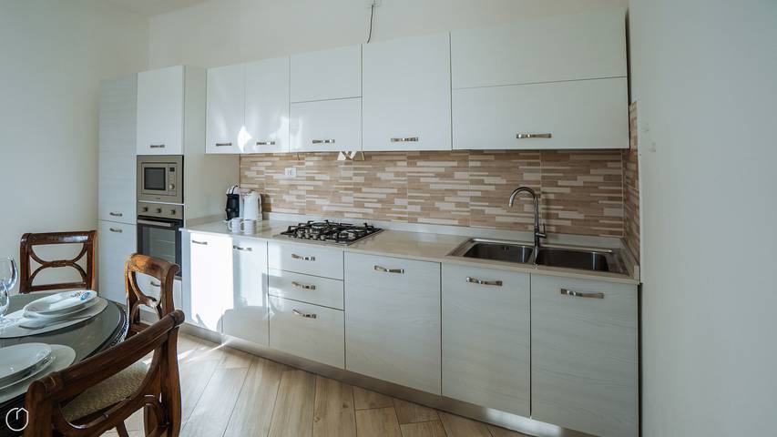 Gîte pour 9 personnes, avec terrasse à Alassio - 3