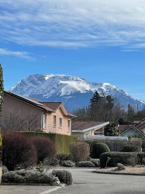 Gîte pour 4 personnes, avec Terrasse ainsi que Jardin et Vue à Varces-Allières-et-Risset
