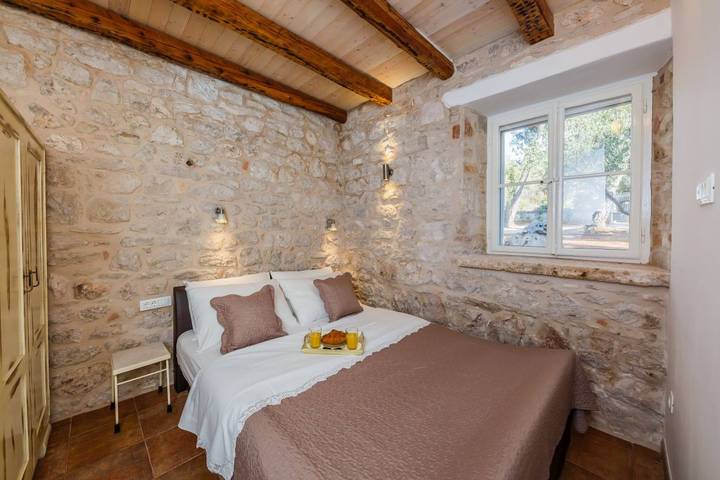 Villa pour 4 personnes, avec jardin et terrasse à Supetar - 4