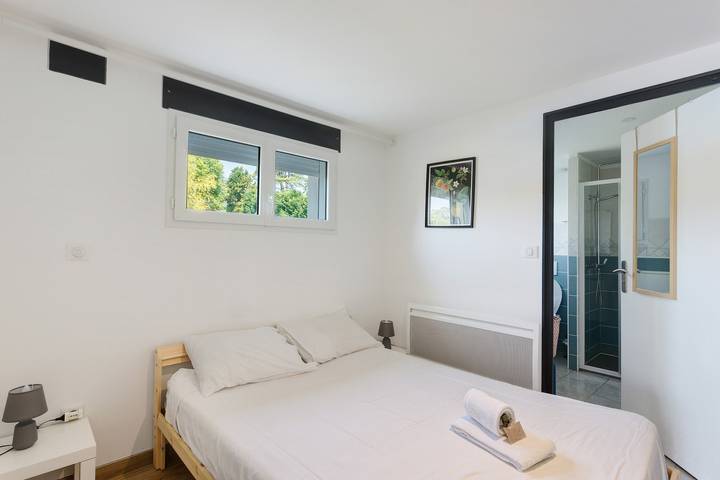 Ganze Wohnung, Apartment 'T2 Antipuyou - Garten Erdgeschoss' mit privater Terrasse, Wlan und Klimaanlage in Salies-de-Béarn, Béarn