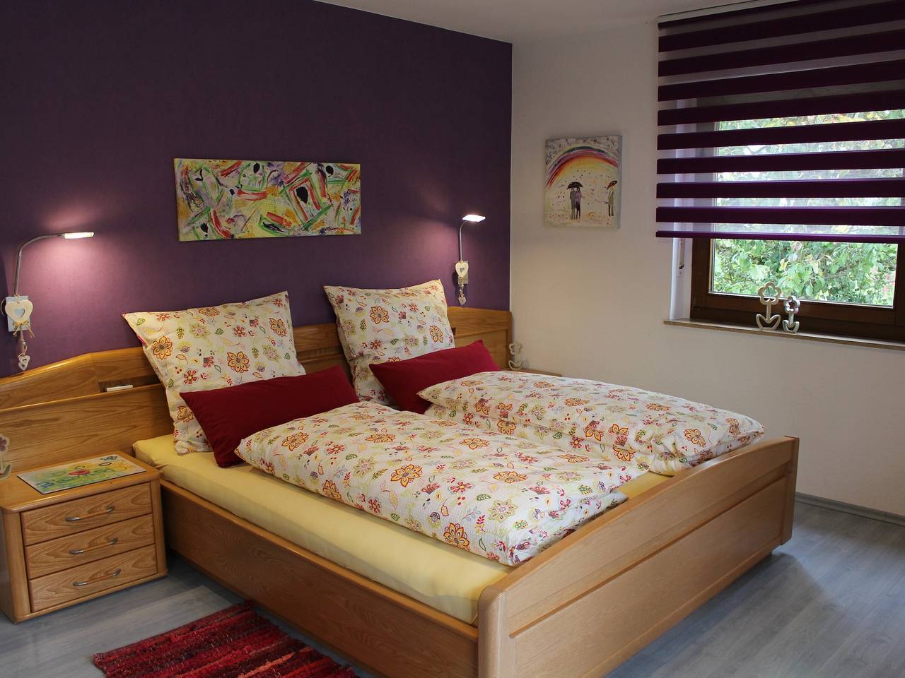 Ganze Wohnung, Ferienwohnung 'Bienenherz' mit Privatterrasse, Gemeinschaftsgarten und Wi-Fi in Engelsbrand, Nordschwarzwald