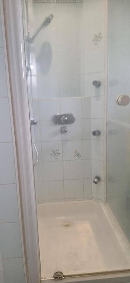 Appartement entier, Three-Bedroom Apartment in Saint-Jean-de-la-Ruelle, Vallée de la Loire