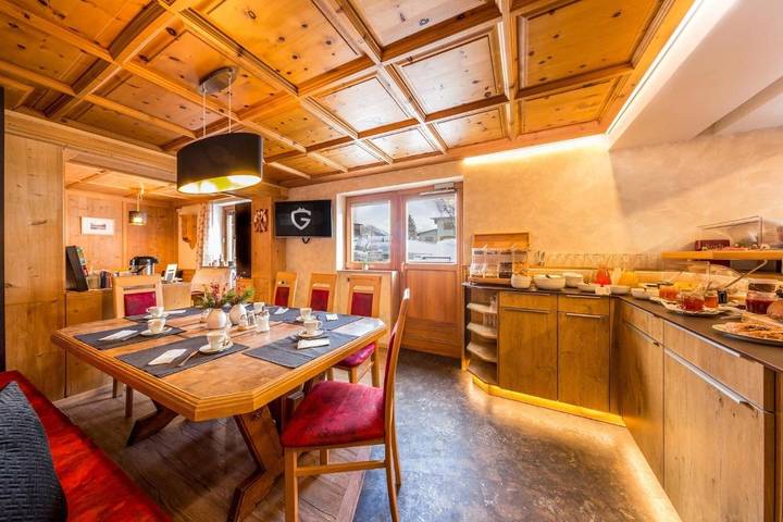 Maison d’hôte pour 2 personnes, avec jardin ainsi que sauna et vue à Sankt Anton am Arlberg - 4