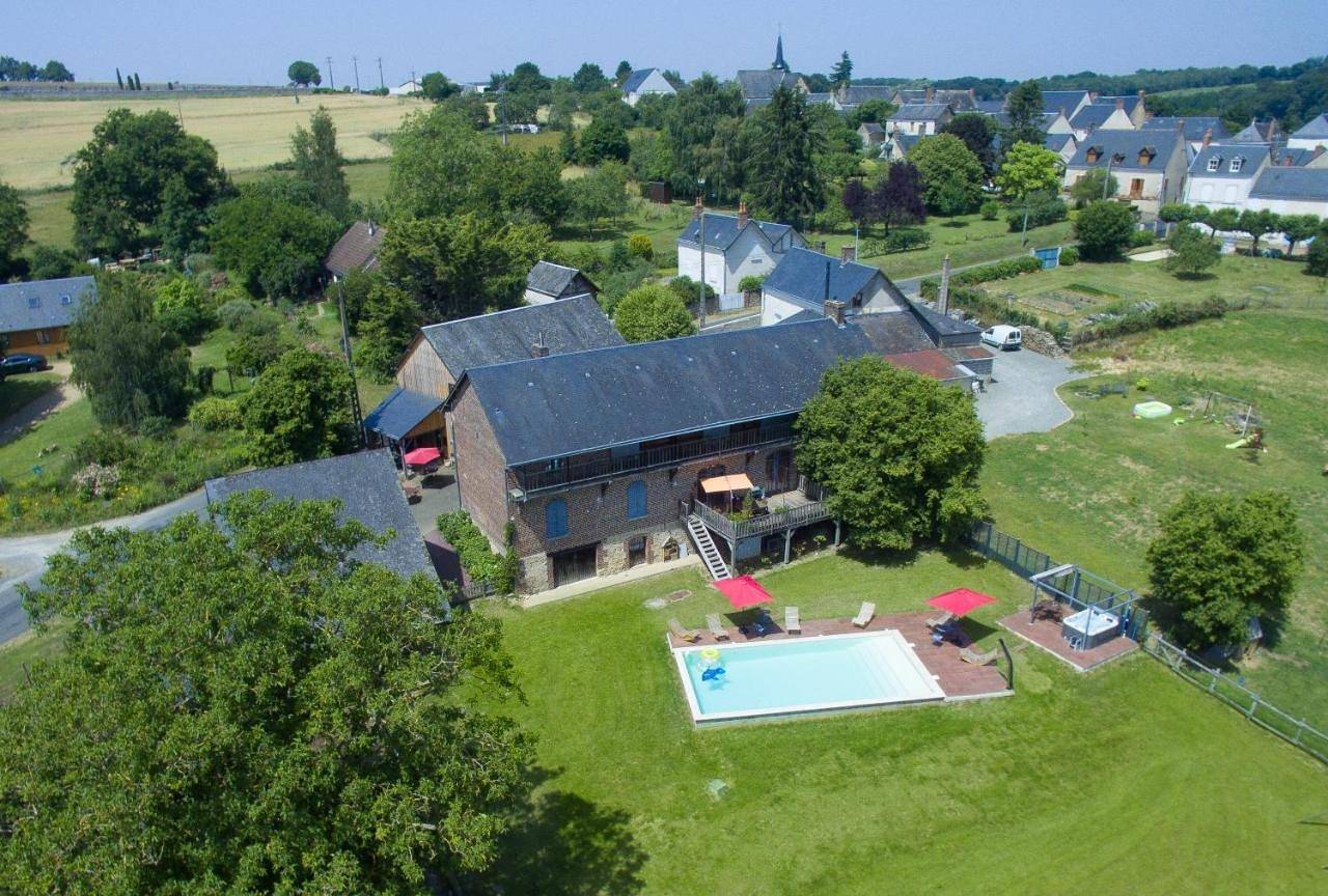 La Haute Forge - Maison d'hôtes in Thoiré-sur-Dinan, Sarthe