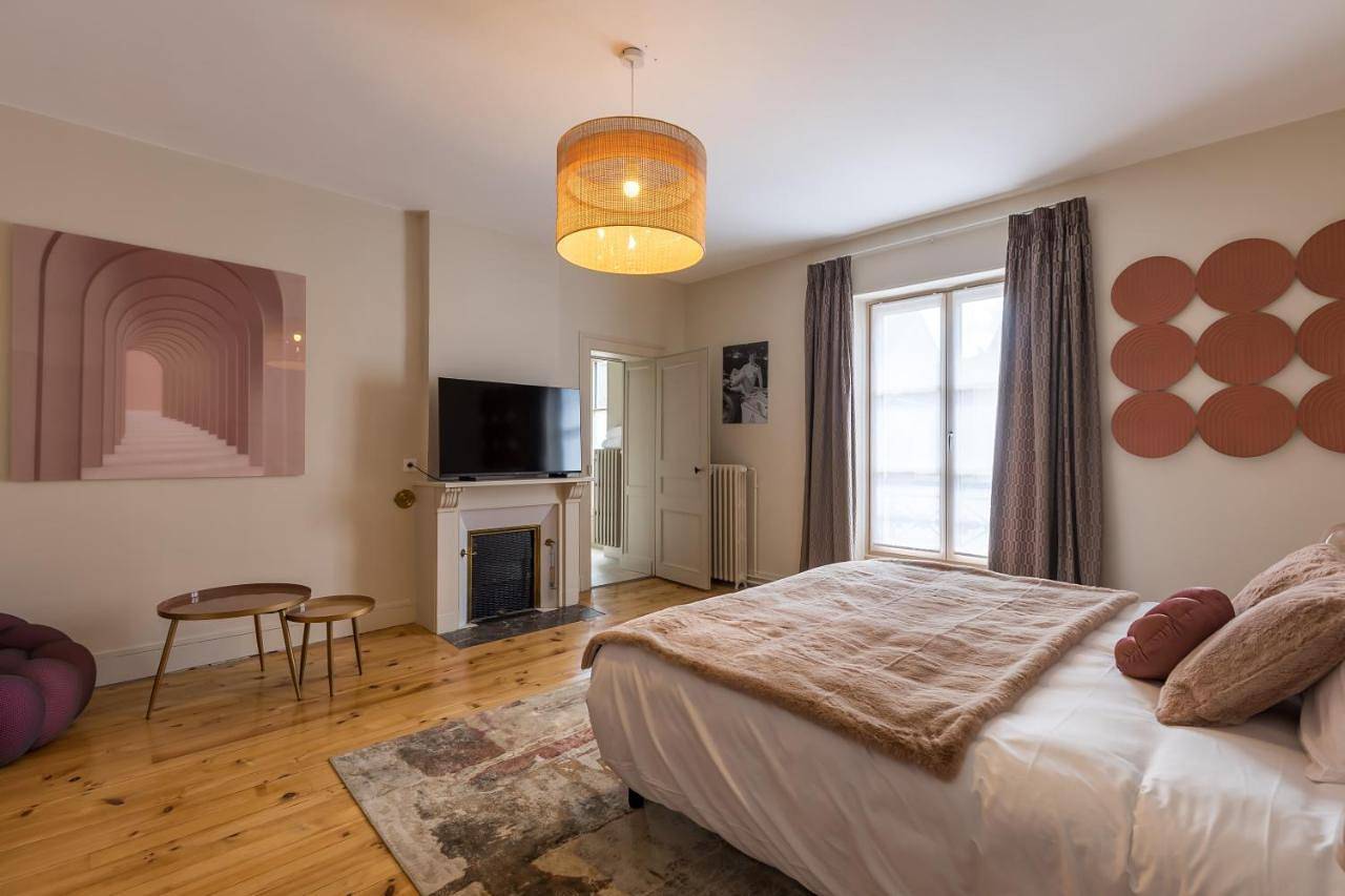 Double Room with Private Bathroom in Le Mans, Sarthe