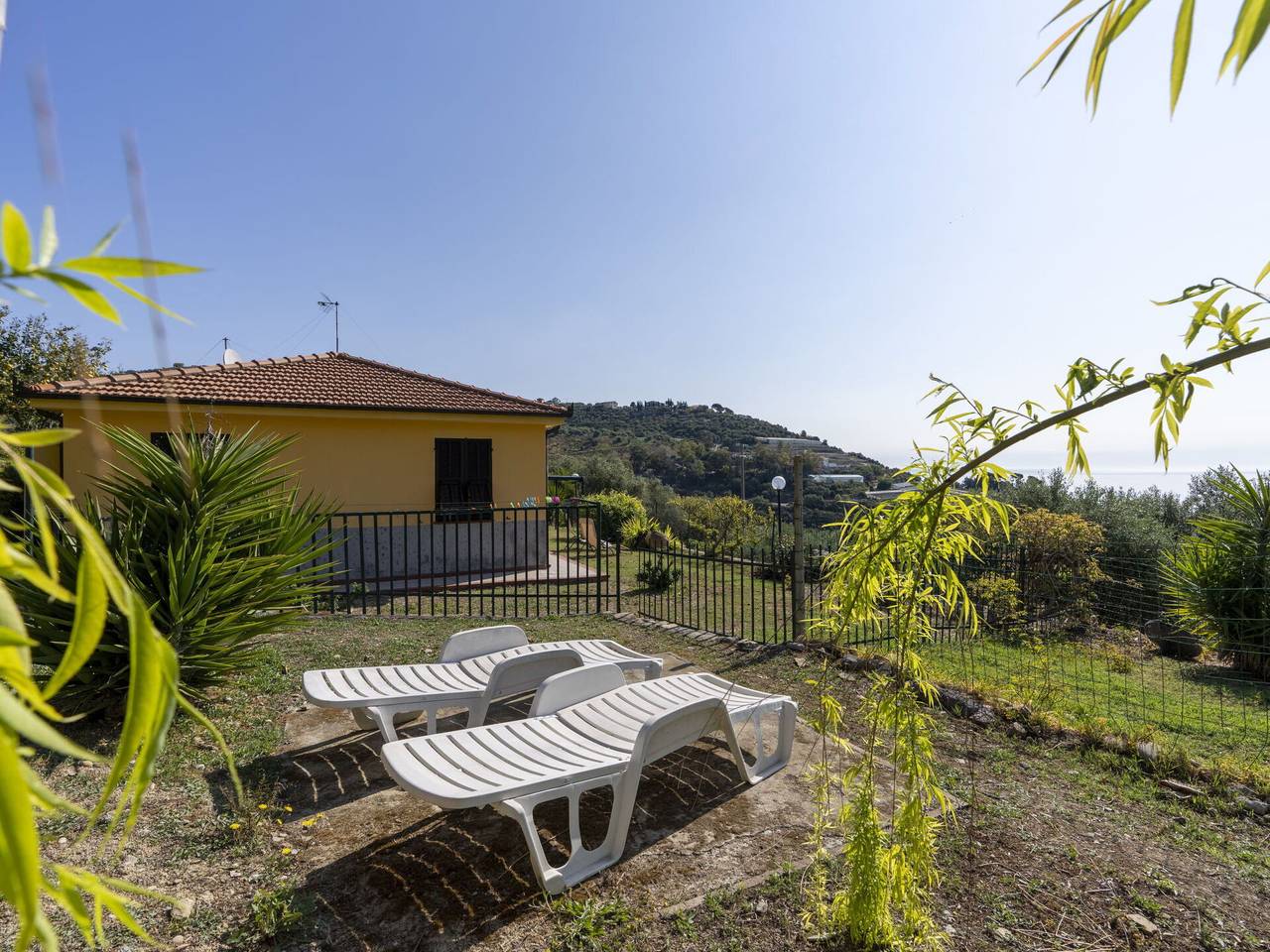 Nicolò - Nicolò 617.1 in San Lorenzo al Mare, Riviera di Ponente