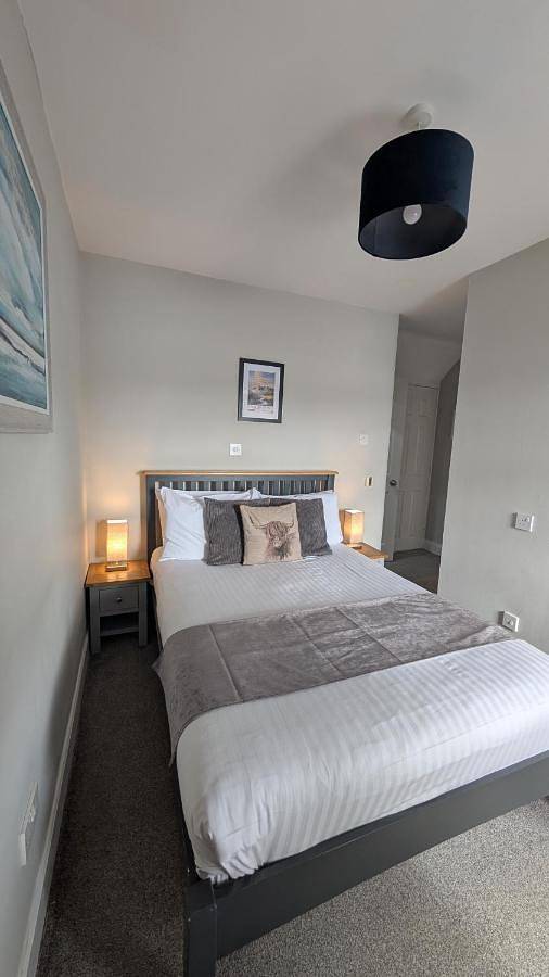 Comfort Single Room with Sea View in Portree, Highlands