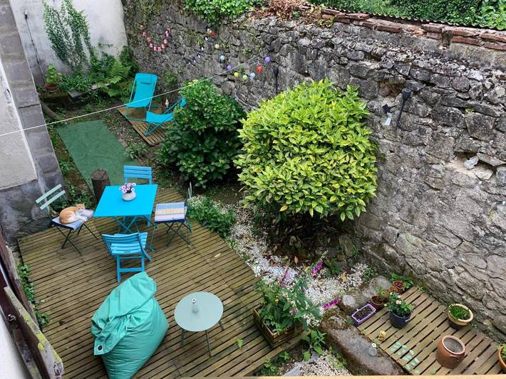 Gîte pour 2 personnes, avec vue, animaux acceptés à Ussel - 3