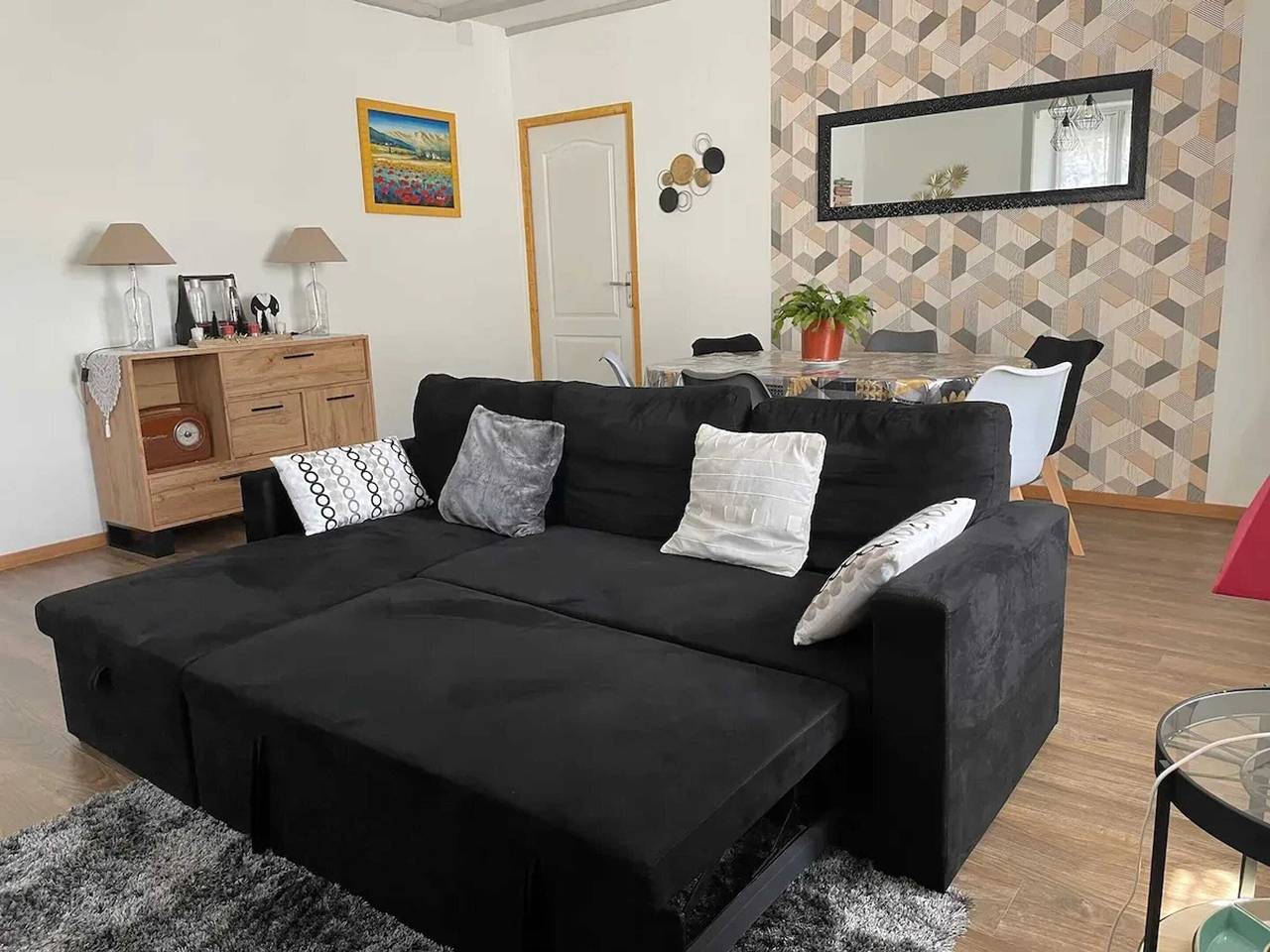 Appartement entier, Appartement avec terrasse à Longevelle-sur-Doubs, 80 m² in Notre Dame de la Paix, Doubs